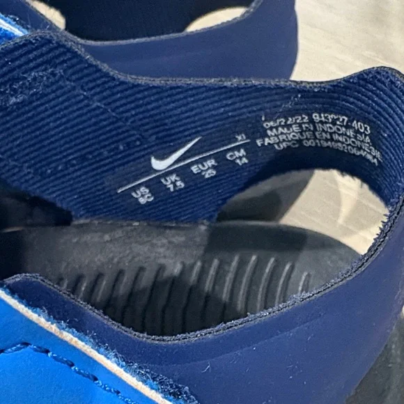 Nike toddler sandals size 8 - Picture 6 of 9